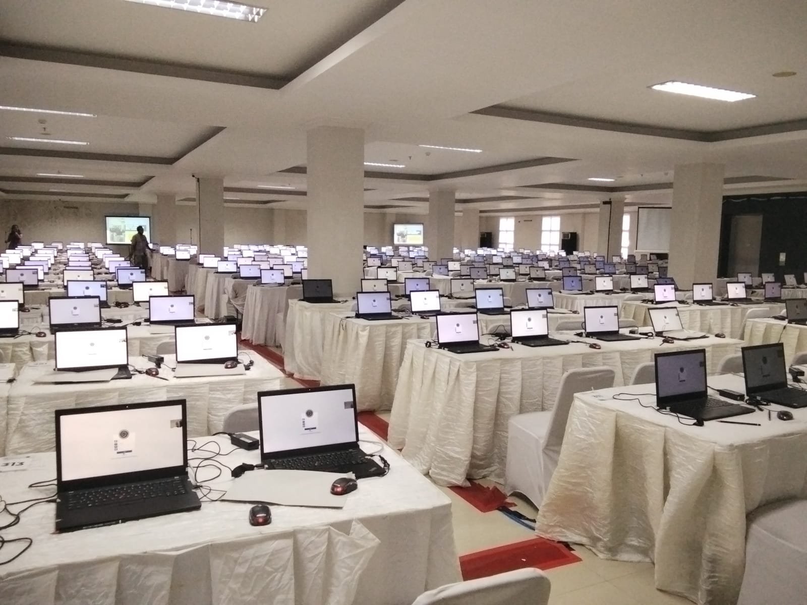 PC & Laptop
